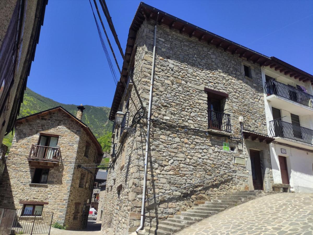 Centro Torla-Ordesa 5Pax Apto Miguel Buitenkant foto